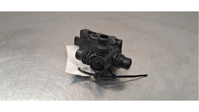 Robinet chauffage électrique Mercedes EQA