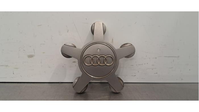 Enjoliveur Audi A4