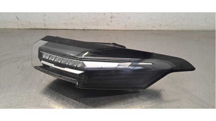 Feu arrière droit Peugeot 308