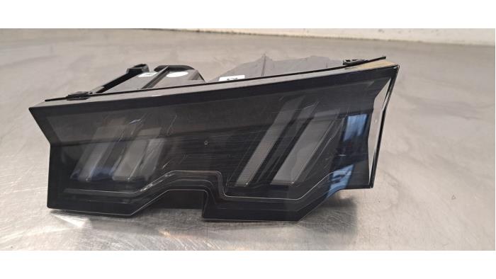 Feu arrière droit Peugeot 5008