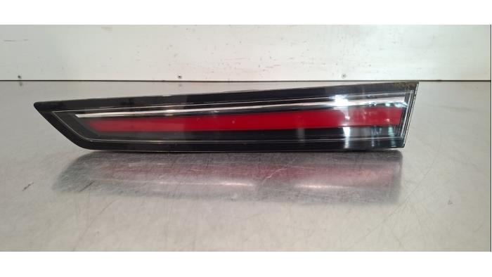 Feu arrière droit Opel Astra