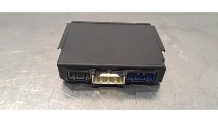 Ordinateur contrôle fonctionnel Mazda 6.