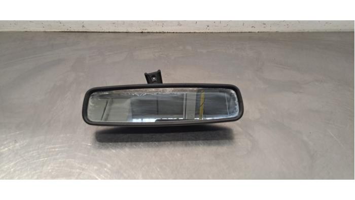 Rétroviseur intérieur Mazda 6.