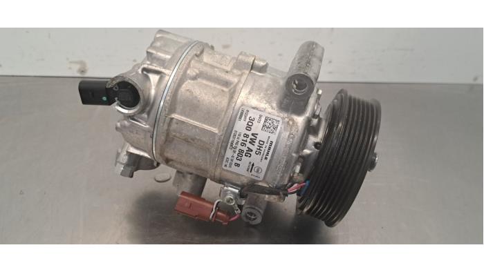 Pompe clim Ford Tourneo Connect