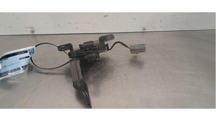 Mécanique de verrouillage capot MG MG4