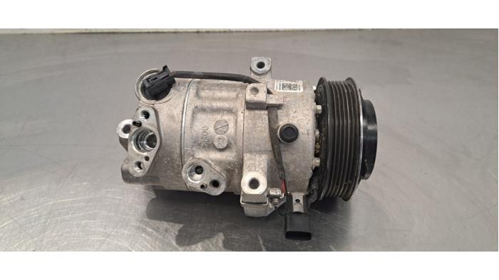 Pompe clim Hyundai I20