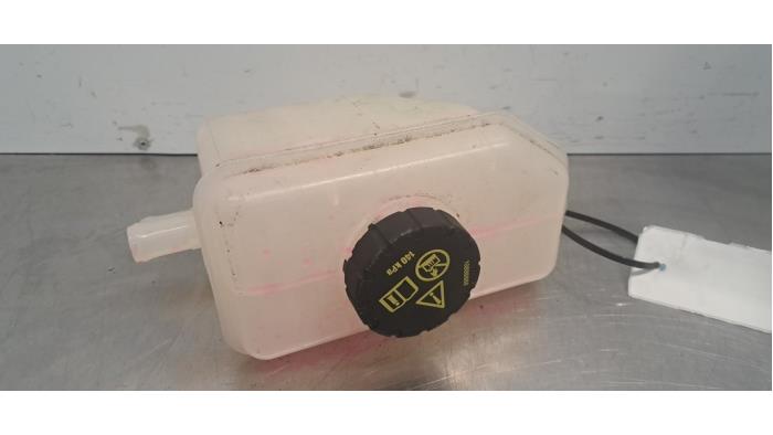 Réservoir d'expansion MG MG4