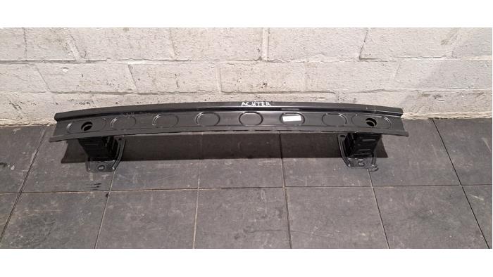 Cadre pare-chocs arrière Mercedes A-Klasse