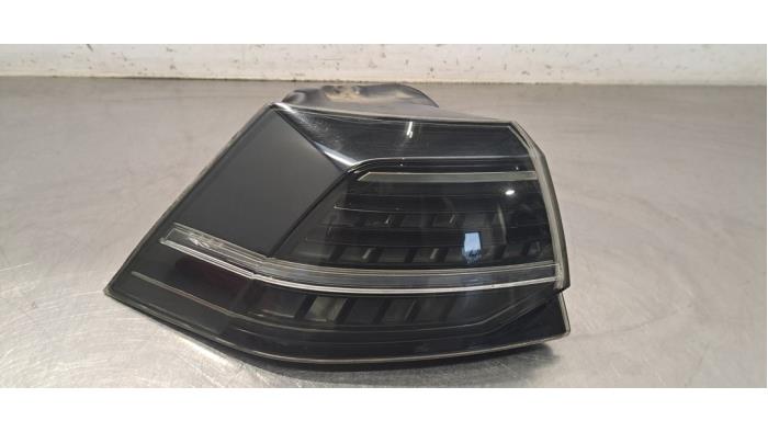 Feu arrière gauche Volkswagen Golf