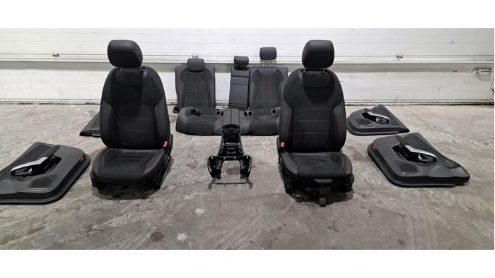 Kit revêtement (complet) Mercedes A-Klasse