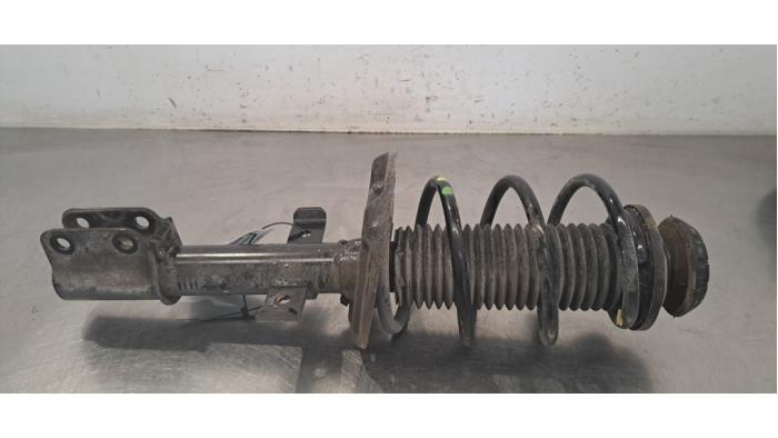 Amortisseur avant gauche Renault Clio