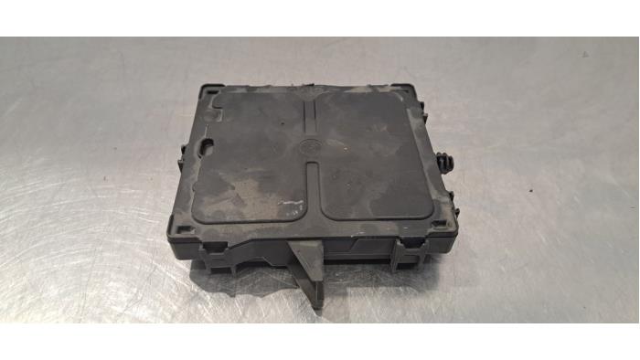 Ordinateur contrôle fonctionnel Renault Clio