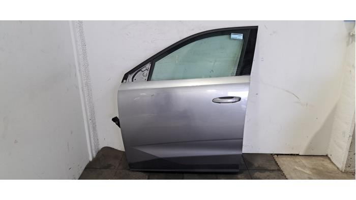 Portière 4portes avant gauche Peugeot 3008