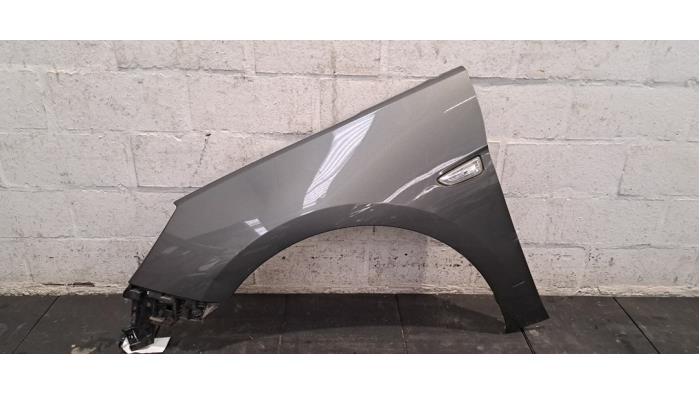 Aile avant gauche Opel Astra