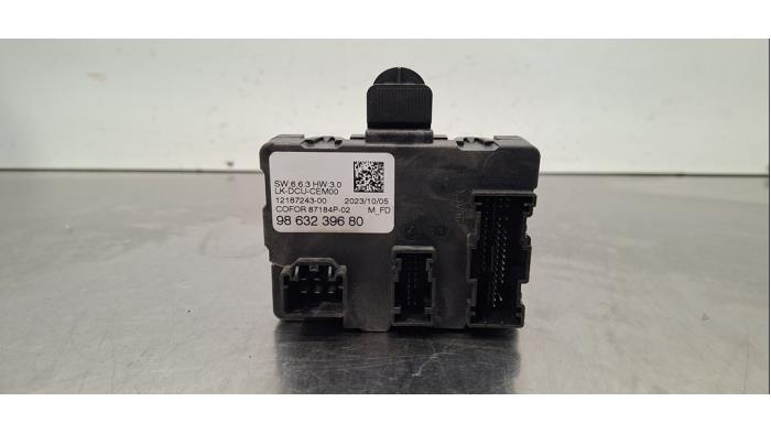 Module verrouillage central des portes Peugeot 5008