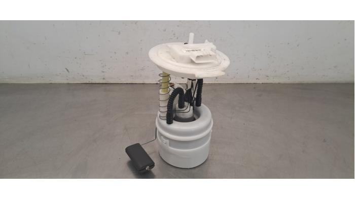 Pompe carburant électrique Nissan Juke