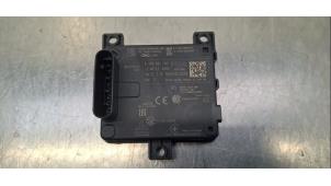 Gebruikte Radar sensor Opel Astra L (F3/FB/FM/FP) 1.2 Turbo 110 12V Prijs € 199,65 Inclusief btw aangeboden door Autohandel Didier