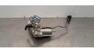 Gebruikte Rembol Lexus UX 250h 2.0 16V Prijs € 399,30 Inclusief btw aangeboden door Autohandel Didier