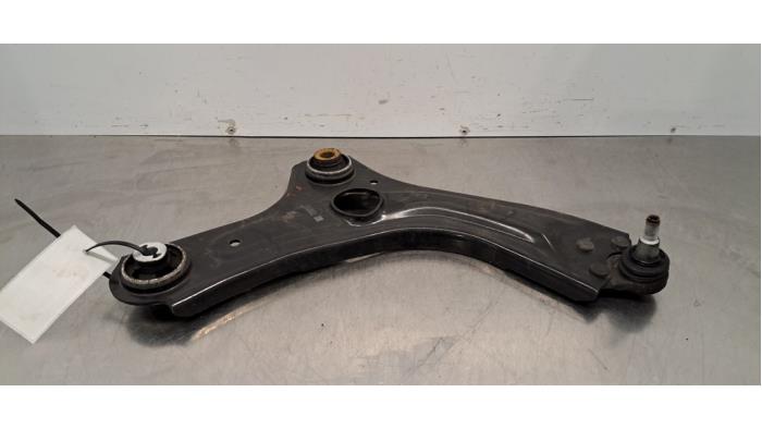 Bras de suspension avant droit Renault Captur