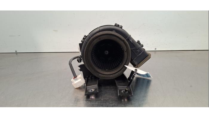 Moteur de ventilation chauffage Lexus UX