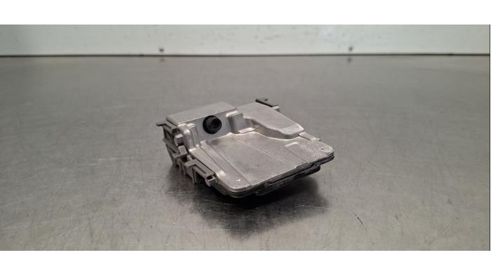 Caméra avant Lexus UX