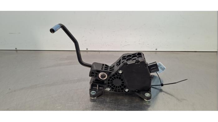 Pédale d'accélérateur Lexus UX