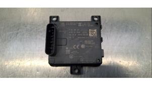 Gebruikte Radar sensor Peugeot 5008 III (KA/KB/KC) e-5008 73 kWh Prijs € 96,80 Inclusief btw aangeboden door Autohandel Didier