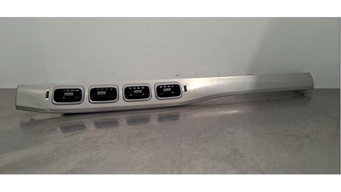 Grille aération tableau de bord Mercedes GLE