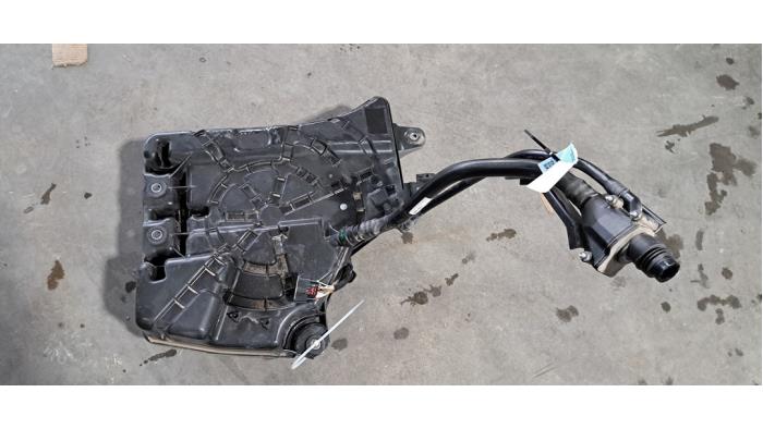 Réservoir Adblue Opel Astra