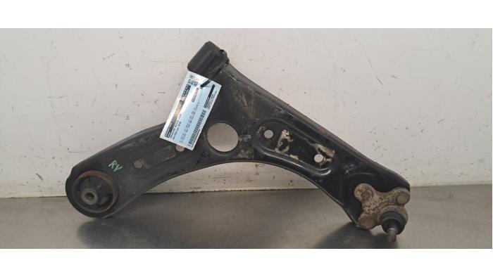 Bras de suspension avant droit Kia Cee'D