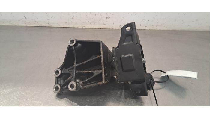 Support moteur Kia Cee'D