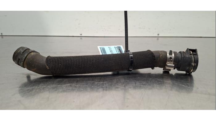 Tuyau radiateur BMW I3