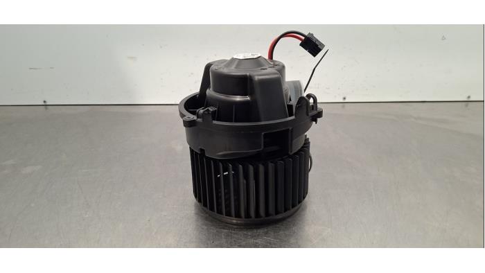 Moteur de ventilation chauffage BMW I3