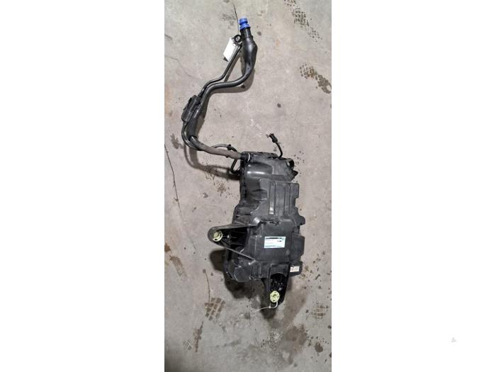 Réservoir Adblue Peugeot Partner