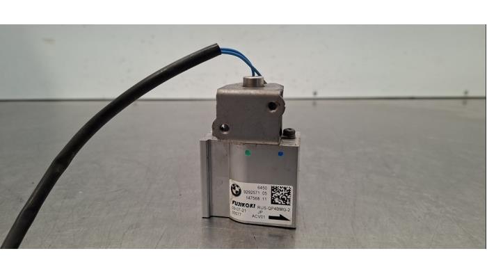 Valve d'expansion clim BMW I3