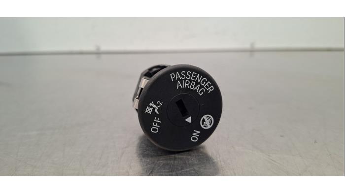 Verrouillage airbag BMW I3