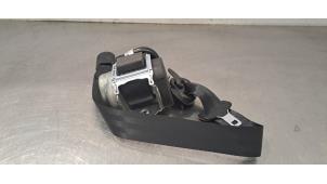 Gebruikte Veiligheidsgordel rechts-voor Ford Puma Prijs € 133,10 Inclusief btw aangeboden door Autohandel Didier