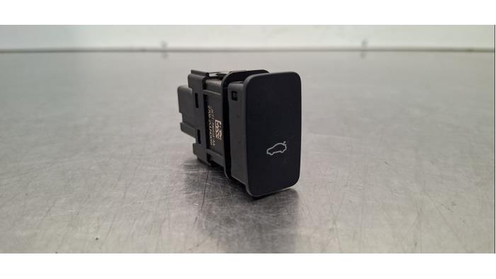 Commutateur hayon Ford Puma