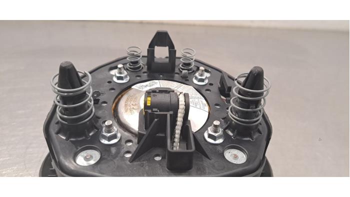 Airbag links (Stuur) van een Renault Clio V (RJAB) 1.5 Blue dCi 85 2020