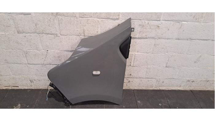 Aile avant gauche Opel Vivaro