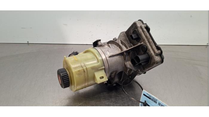 Pompe direction assistée Opel Vivaro