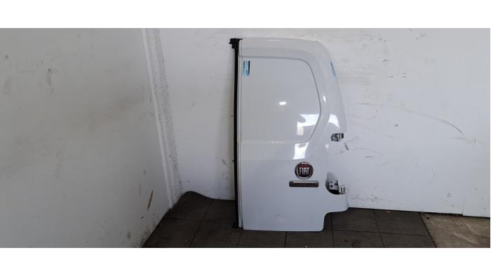 Portière arrière camionnette Fiat Doblo