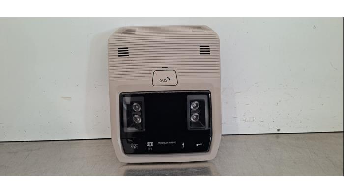 Eclairage intérieur avant Volkswagen Golf