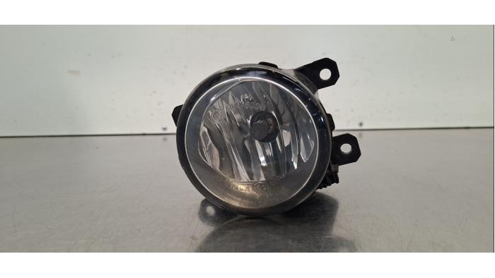 Feu antibrouillard avant droit Toyota Pro-Ace City