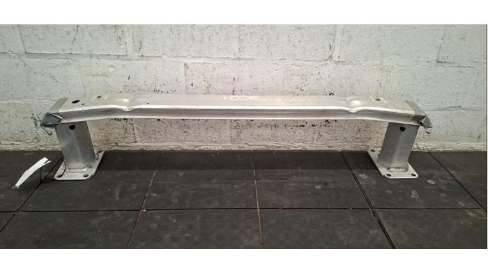 Cadre pare-chocs avant Toyota Pro-Ace City