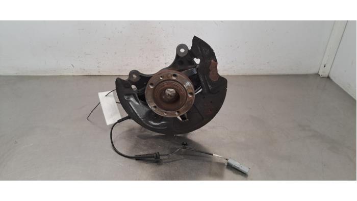 Joint avant droit Toyota Pro-Ace City