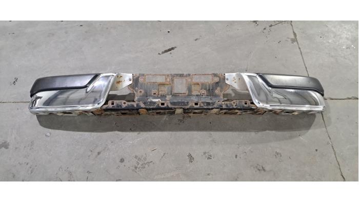 Pare-chocs arrière Isuzu D-MAX