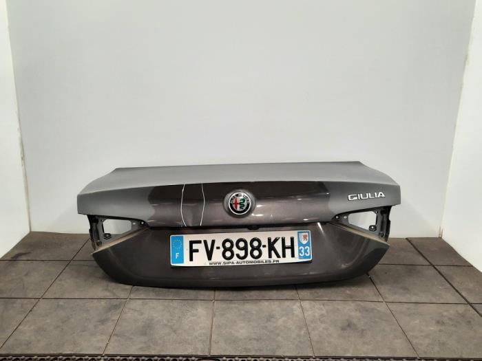 Hayon Alfa Romeo Giulia