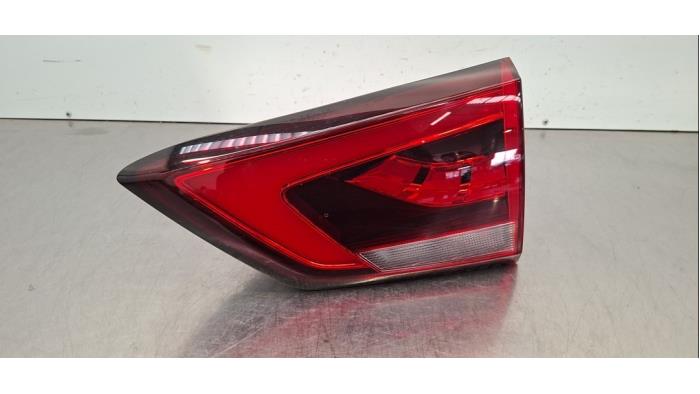 Feu arrière droit MG ZS