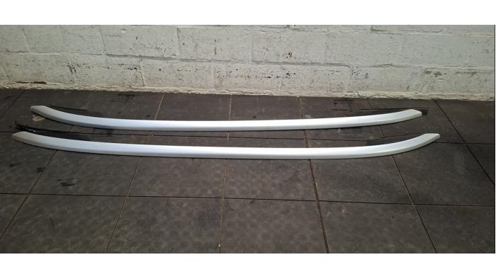 Kit rails de toit MG ZS